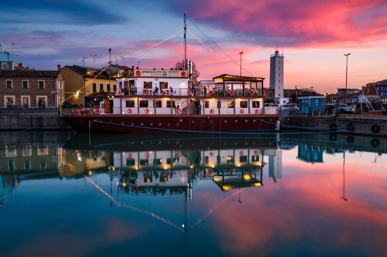 Vila Loft Del Porto Fano Exteriér fotografie